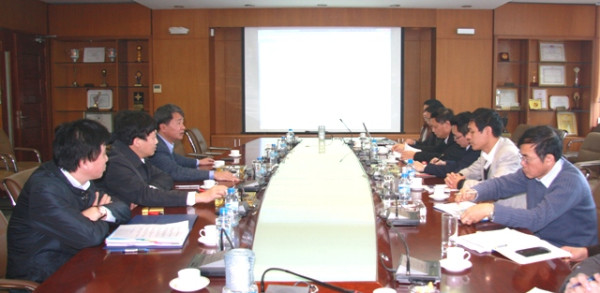 Giao nhiệm vụ triển khai kế hoạch SXKD và đầu tư cho Ban Bất động sản năm 2014